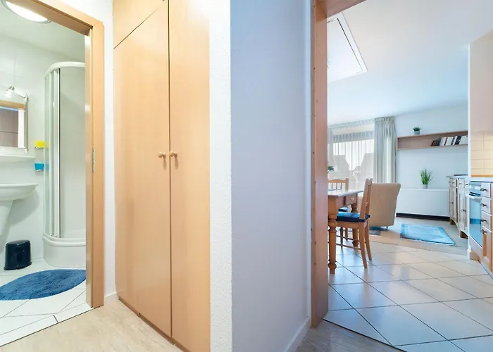 Hamburger Strasse 3- 5 *